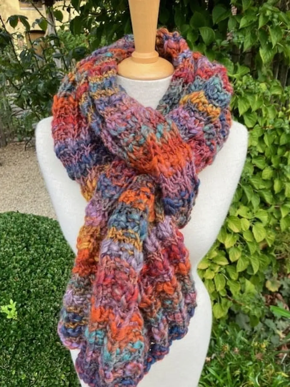 Amberhoeve Veelkleurige  handgebreide sjaal> Sjaals En Mutsen